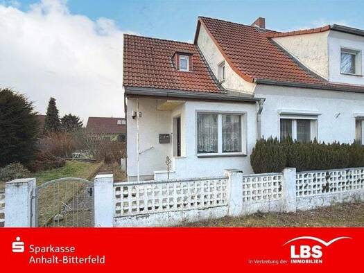 Einfamilienhaus zum Kauf 129.500 € 5 Zimmer 120 m² 1.371 m² Grundstück Köthen 06366