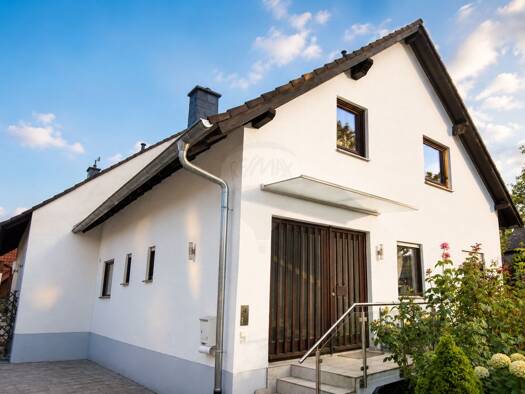 Einfamilienhaus zum Kauf 740.000 € 4 Zimmer 138 m² 276 m² Grundstück Sulzbach 65843
