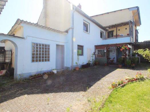 Mehrfamilienhaus zum Kauf 449.000 € 9 Zimmer 220 m² 749 m² Grundstück Thomasberg Königswinter 53639
