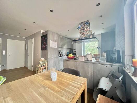 Wohnung zum Kauf 320.000 € 2 Zimmer 70 m² 2. Geschoss Büchenbach Erlangen 91056
