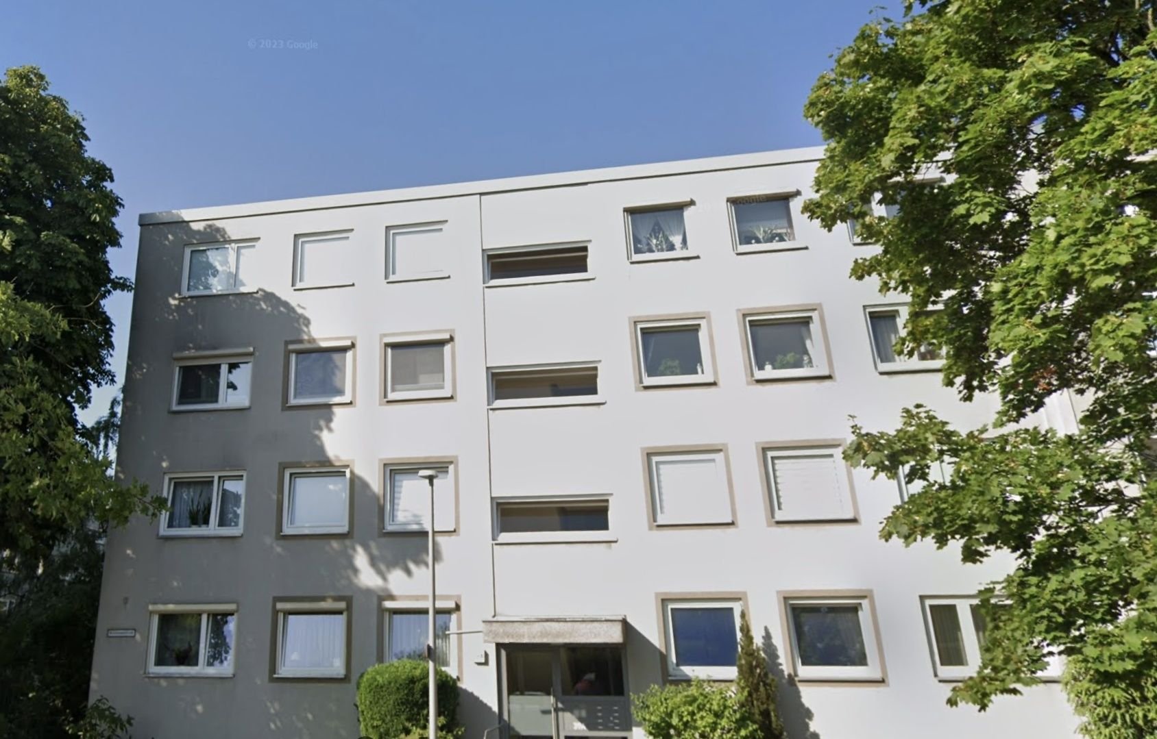 Wohnung zum Kauf 190.000 € 4 Zimmer 88 m²<br/>Wohnfläche EG<br/>Geschoss ab sofort<br/>Verfügbarkeit Mittelfeld Hannover 30519