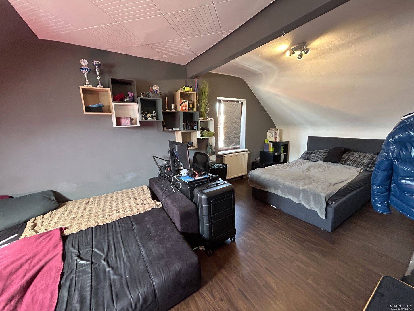 Einfamilienhaus zum Kauf - Mehr