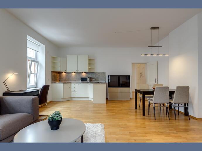 Wohnung zur Miete 1.720 € 2 Zimmer 65 m²<br/>Wohnfläche 01.01.2025<br/>Verfügbarkeit Haidhausen - Nord München 81667