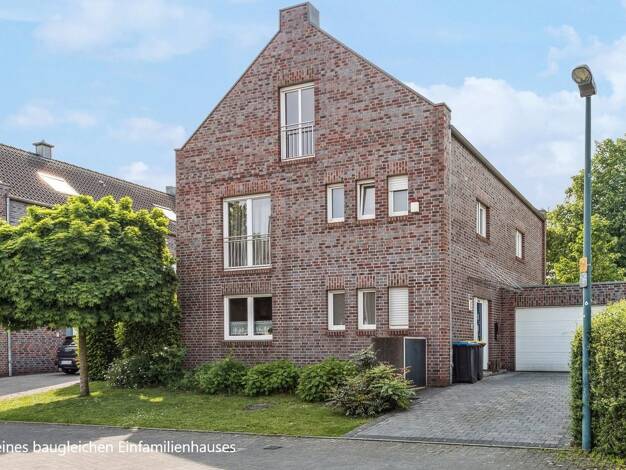 Einfamilienhaus zum Kauf 1.580.000 € 8 Zimmer 238,5 m² 644 m² Grundstück frei ab sofort Düsseldorf / Wittlaer 40489