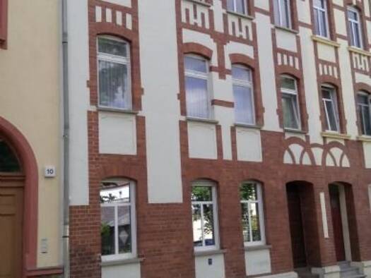 Mehrfamilienhaus zum Kauf als Kapitalanlage geeignet 180.000 € 13 Zimmer 240 m² 180 m² Grundstück Südstr. 8 Groitzsch 04539