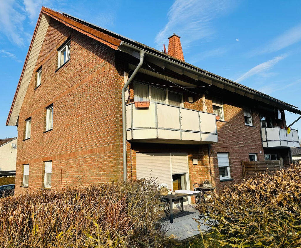 Immobilie in Kirchlengern - Gemütliche Dachgeschosswohnung in schöner Lage von Kirchlengern zu verkaufen. - Bild 2