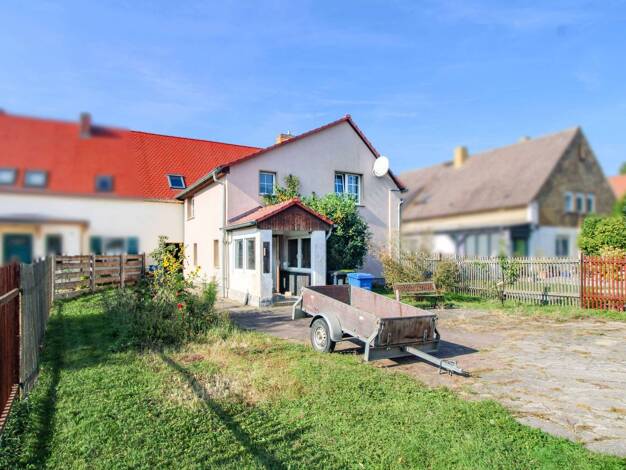 Sonstiges zum Kauf als Kapitalanlage geeignet 180.000 € 4 Zimmer 140 m² 991 m² Grundstück Laue Delitzsch 04509