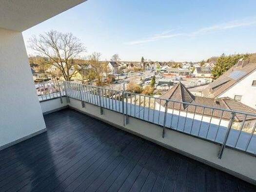 Wohnung zur Miete 1.360 € 3 Zimmer 98 m² 2 Geschosse frei ab 01.04.2026 Mohnwinkel Rückersdorf 90607