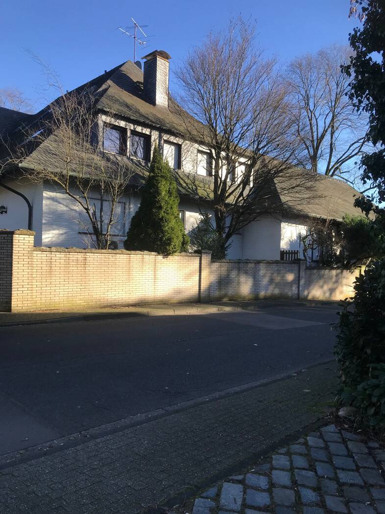 Villa zum Kauf 2.350.000 € 10 Zimmer 508 m² 2.752 m² Grundstück frei ab sofort Süd Remscheid 42859