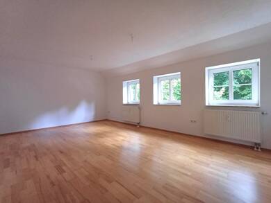 Wohnung zur Miete 849 € 3 Zimmer 96,2 m² frei ab sofort Hardenbergstr. 21a Innenstadt 7 Minden 32427