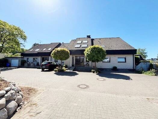 Haus zum Kauf 990.000 € 614,4 m² 1.035 m² Grundstück Butendieksweg 75 Sahlenburg Cuxhaven 27476
