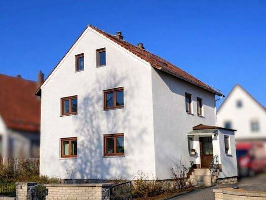Mehrfamilienhaus zum Kauf als Kapitalanlage geeignet 195.000 € 7 Zimmer 163 m² 480 m² Grundstück Weidach 96479