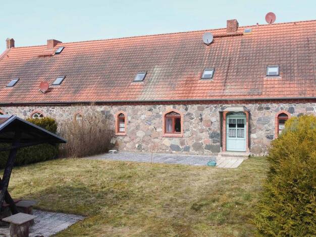 Reihenmittelhaus zum Kauf 159.000 € 4 Zimmer 85,3 m² 468,3 m² Grundstück Hallalit Vollrathsruhe 17194