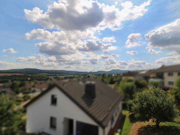 Einfamilienhaus zum Kauf provisionsfrei 329.000 € 6 Zimmer 211,3 m² 753,3 m² Grundstück Heckershausen Ahnatal 34292