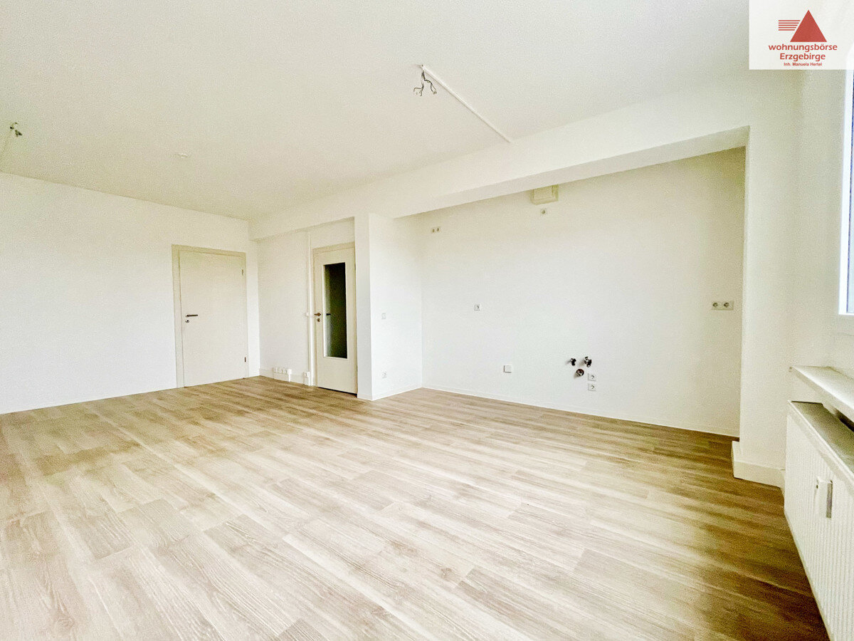 Wohnung zur Miete 390 € 2 Zimmer 48,8 m²<br/>Wohnfläche 3.<br/>Geschoss Am Sachsenhof 2a Klingenberg Klingenberg 01774