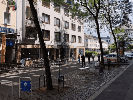 Wohnung zur Miete 785 € 4 Zimmer 91,6 m² 3. Geschoss frei ab 01.11.2026 Wilhelmsstraße 31 Mitte Kassel 34117