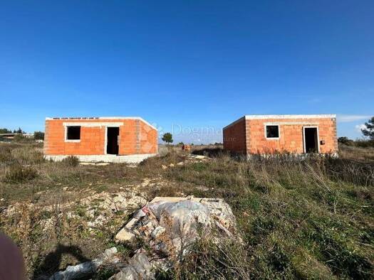 Haus zum Kauf 170.000 € 6 Zimmer 98 m² Pomer, Medulin Premantura, Pomer