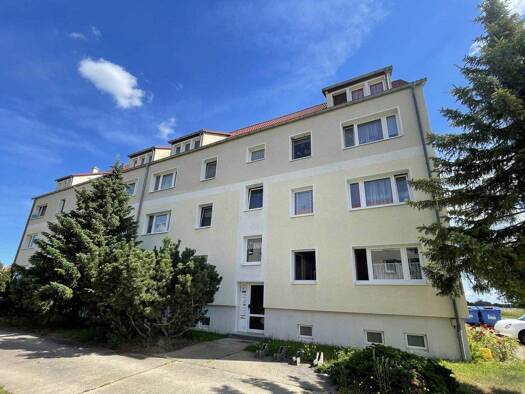 Wohnung zur Miete 240 € 2 Zimmer 47 m² 2. Geschoss frei ab sofort Arzberg Arzberg 04886