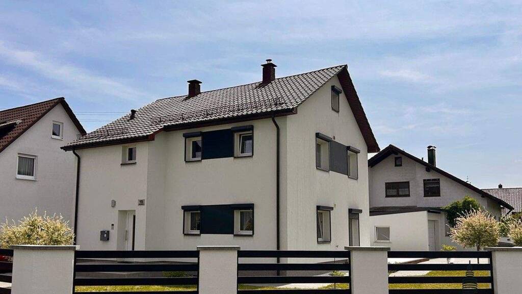 Mehrfamilienhaus zum Kauf 498.000 € 8 Zimmer 127,2 m² 536 m² Grundstück Weidenstetten 89197