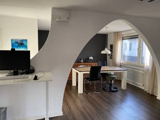 Wohnung zur Miete 980 € 2,5 Zimmer 72 m² Geschoss 1/4 frei ab 01.05.2026 Augsburger Straße 339 A Untertürkheim Stuttgart 70327