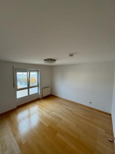 Wohnung zur Miete 630 € 2 Zimmer 56 m² Köferingerstraße 8 St. Sebastian Amberg 92224
