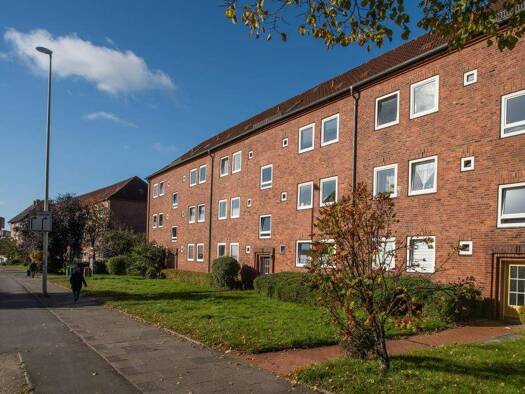 Wohnung zur Miete 499 € 2 Zimmer 51,2 m² 2. Geschoss frei ab 19.12.2025 Ostring 15 Gaarden-Süd Kiel 24143