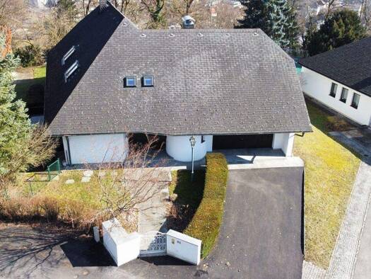 Villa zur Miete 1.900 € 8 Zimmer 350 m² 2.487 m² Grundstück Steyr 4400