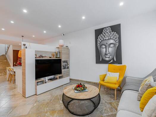 Doppelhaushälfte zum Kauf 579.000 € 1 Zimmer 172 m² 3.366 m² Grundstück frei ab sofort Lloseta 07360
