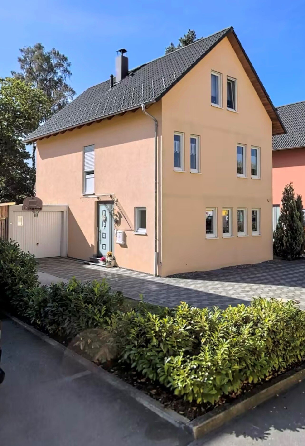 Haus zur Miete 1.120 € 6 Zimmer 160 m²<br/>Wohnfläche 01.04.2025<br/>Verfügbarkeit Mengen Mengen 88512