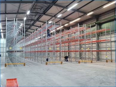 Lagerhalle zur Miete 730 m² Lagerfläche Zeppelin - Realschule 52 Singen 78224