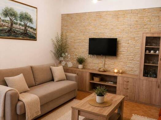 Haus zur Miete 1.650 € 2 Zimmer 41 m² Rovinj Rovinj