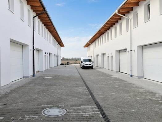 Lagerhalle zur Miete - Erstbezug 692 € 45,2 m² Lagerfläche Gerasdorf bei Wien 2201