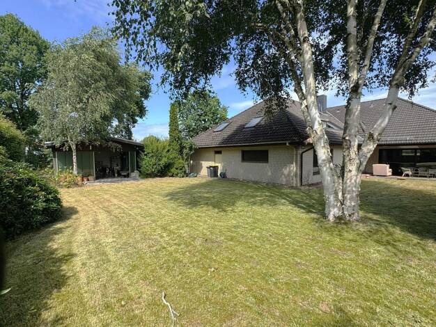 Mehrfamilienhaus zum Kauf provisionsfrei 491.000 € 19 Zimmer 292,8 m² 1.300 m² Grundstück Schützenstraße 25 Visselhövede 27374