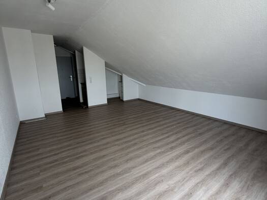 Wohnung zur Miete 390 € 1 Zimmer 30 m² Geschoss 4/5 frei ab 01.10.2026 Ihringshäuser Straße 10 Wesertor Wesertor 34125