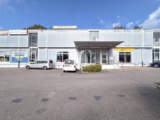 Bürofläche zur Miete 4.670 € 9 Zimmer 395 m² Bürofläche Gundelfingen 79194