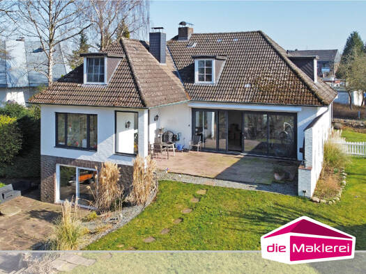 Einfamilienhaus zum Kauf 649.000 € 6 Zimmer 238 m² 1.343 m² Grundstück Bad Segeberg 23795