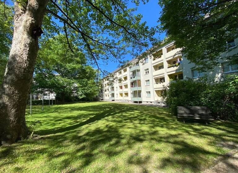 Wohnung zur Miete 310 € 2 Zimmer 56,7 m²<br/>Wohnfläche 1.<br/>Geschoss ab sofort<br/>Verfügbarkeit Dürerstraße 54 Gablenz Chemnitz 09126