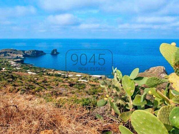 Villa zum Kauf 1.050.000 € 6 Zimmer 240 m² 8.000 m² Grundstück Pantelleria 91017