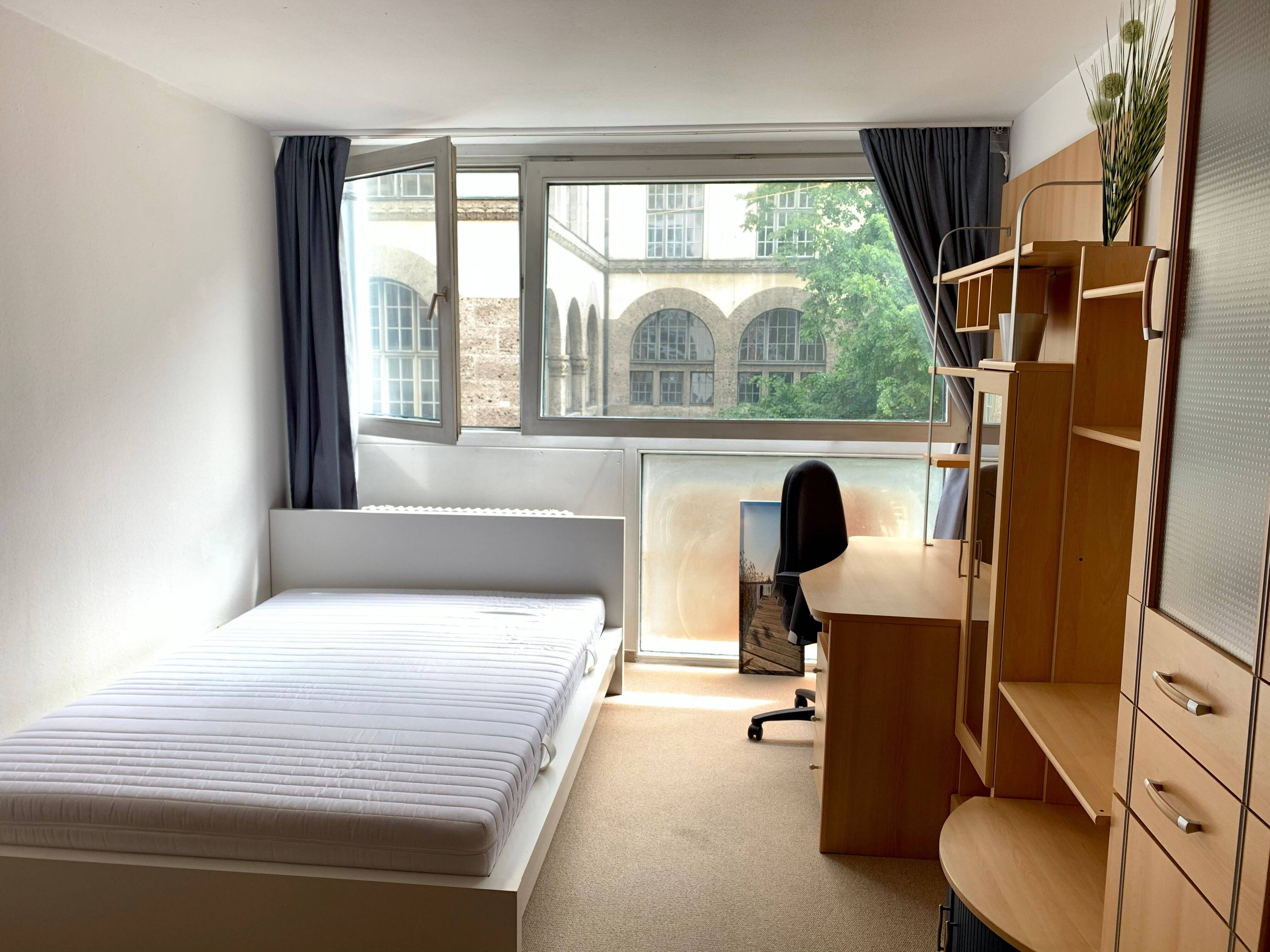 Property thumbnail 4