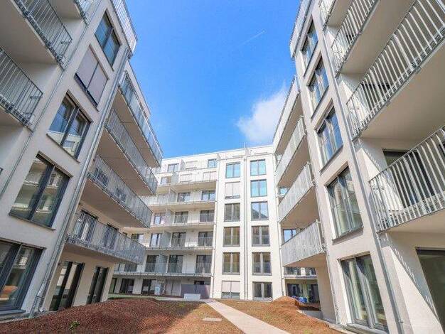 Wohnung zur Miete 1.420 € 3 Zimmer 88,8 m² 5. Geschoss frei ab 16.12.2025 Berliner Straße 186 Offenbach am Main 63067