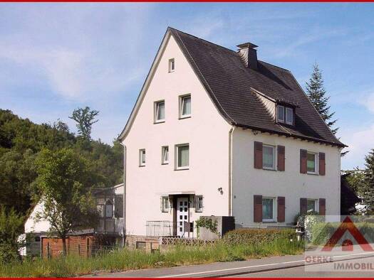 Mehrfamilienhaus zum Kauf 159.500 € 7 Zimmer 156 m² 2.275 m² Grundstück Nuttlar Bestwig / Nuttlar 59909