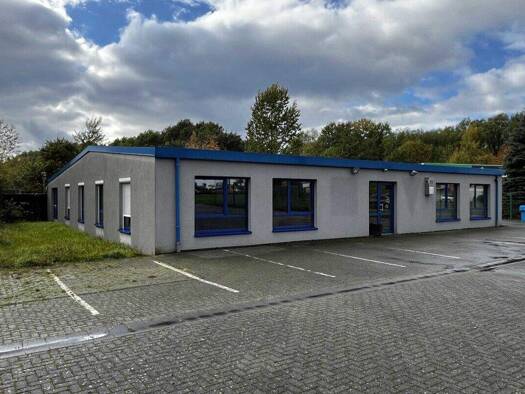 Haus zum Kauf 625.000 € 8 Zimmer 500 m² 2.558 m² Grundstück Speicher 54662