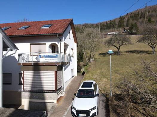 Mehrfamilienhaus zum Kauf 599.000 € 13 Zimmer 300 m² 1.900 m² Grundstück Gallusweg 5 Epfenhofen Blumberg 78176