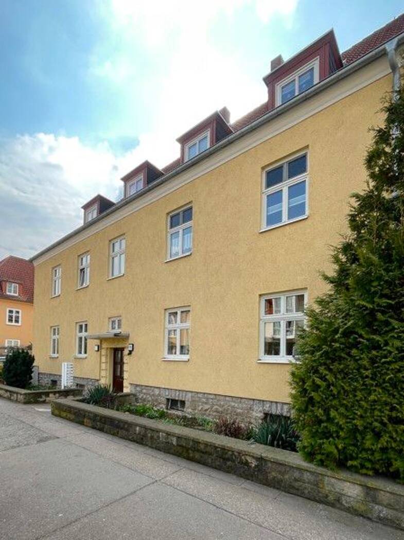 Wohnung zur Miete 631 € 2 Zimmer 60,6 m² frei ab 21.05.2025 Clara-Zetkin-Straße 73 Daberstedt Erfurt 99099