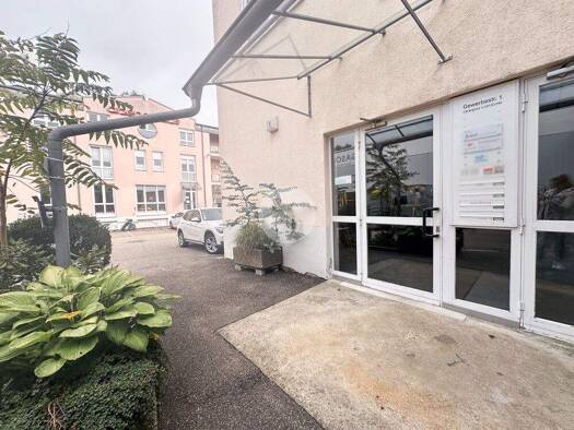 Bürofläche zur Miete 600 € 3 Zimmer Gewerbestraße 1 Gundelfingen 79194