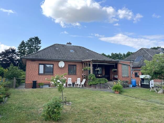Einfamilienhaus zum Kauf 285.000 € 3 Zimmer 86,7 m² 993 m² Grundstück Klein Wesenberg 23860