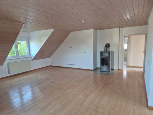 Penthouse zur Miete 1.020 € 3 Zimmer 86 m² Geschoss 2/3 frei ab sofort Kalkstraße 21 Sirzenich Trierweiler 54311