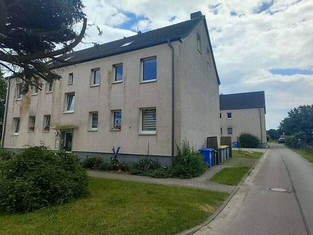 Wohnung zur Miete 371 € 3 Zimmer 61,9 m² frei ab 01.06.2026 Siedlerweg 1 Prüzen Gülzow-Prüzen 18276