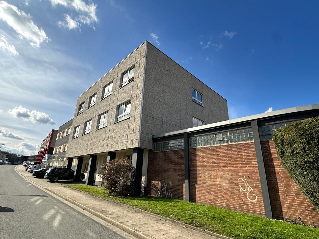 Freifläche zur Miete provisionsfrei 1,15 € 1.258 m²<br/>Lagerfläche ab 1.258 m²<br/>Teilbarkeit Kray Essen 45307