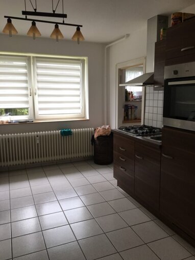 Wohnung zur Miete 510 € 3 Zimmer 70,1 m² 1. Geschoss frei ab 16.08.2024 Memeler Straße 6 Hiort Lorenzen Schule II Schleswig 24837